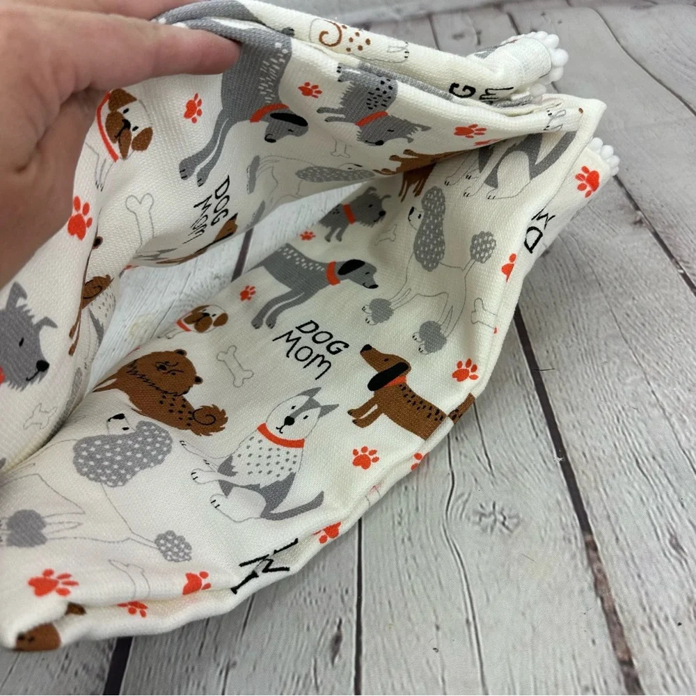 NWT cynthia rowley set of two kitchen towels dog mom - Picture 5 of 8